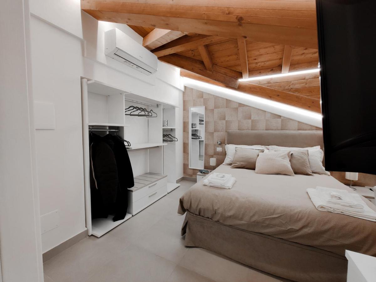 Interno7 Rooms กาสเตลลัมมาเร ดิ สตาเบีย ภายนอก รูปภาพ